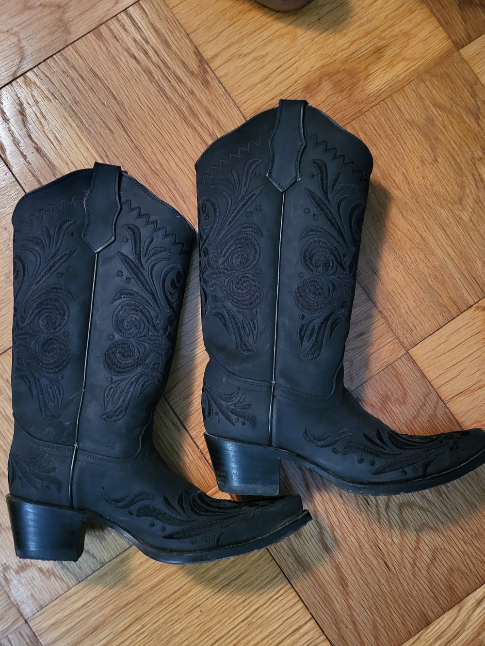 Circle G Black Embroidered Cowgirl Boots